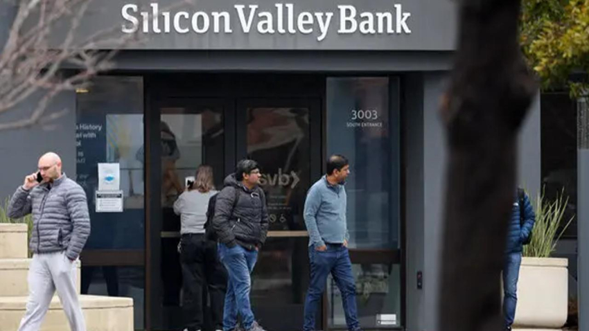 4——美国硅谷银行破产关闭，其总存款约为1754亿美元.jpg